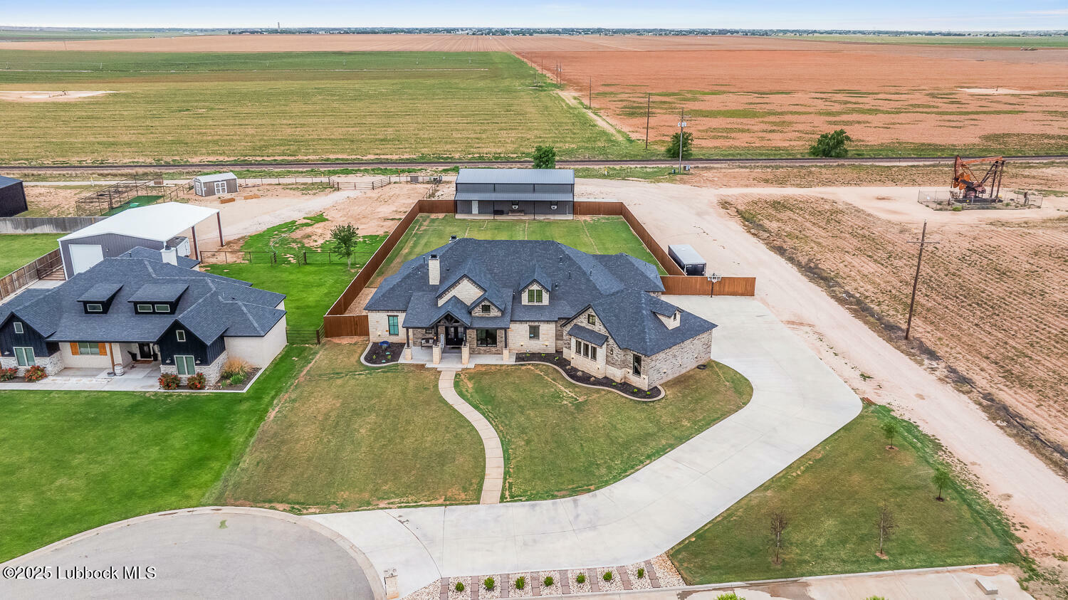 Property Photo: 8225 County Rd 6235 TX 79363
