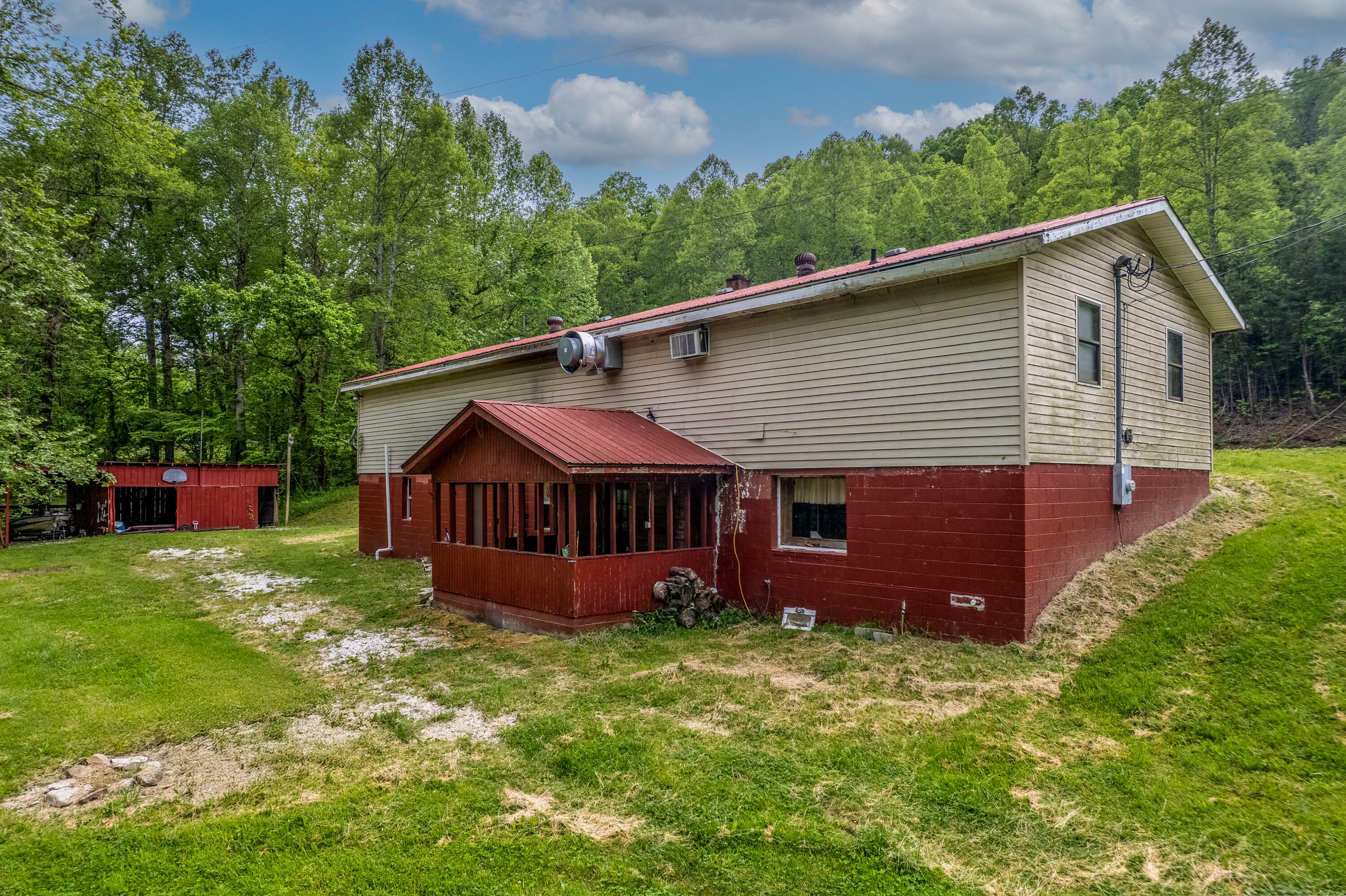 Property Photo:  7420 Pretty Ridge Road  KY 40351 