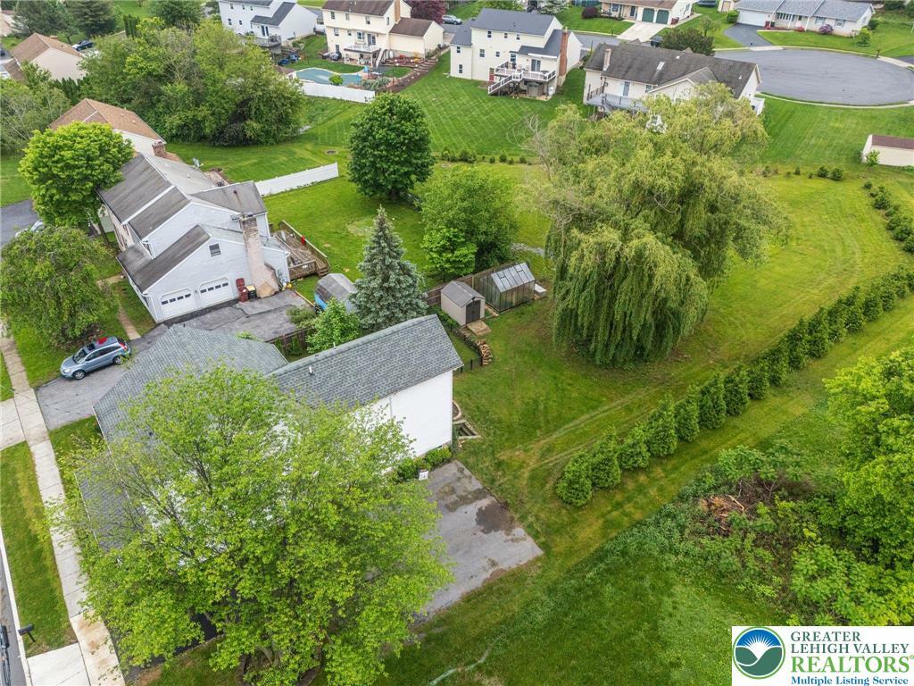 Property Photo: 1942 Schadt Avenue PA 18052