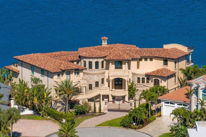 100 Sands Point Drive  Tierra Verde FL 33715 photo