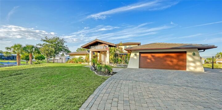 5500 Merrimac Drive  Sarasota FL 34231 photo