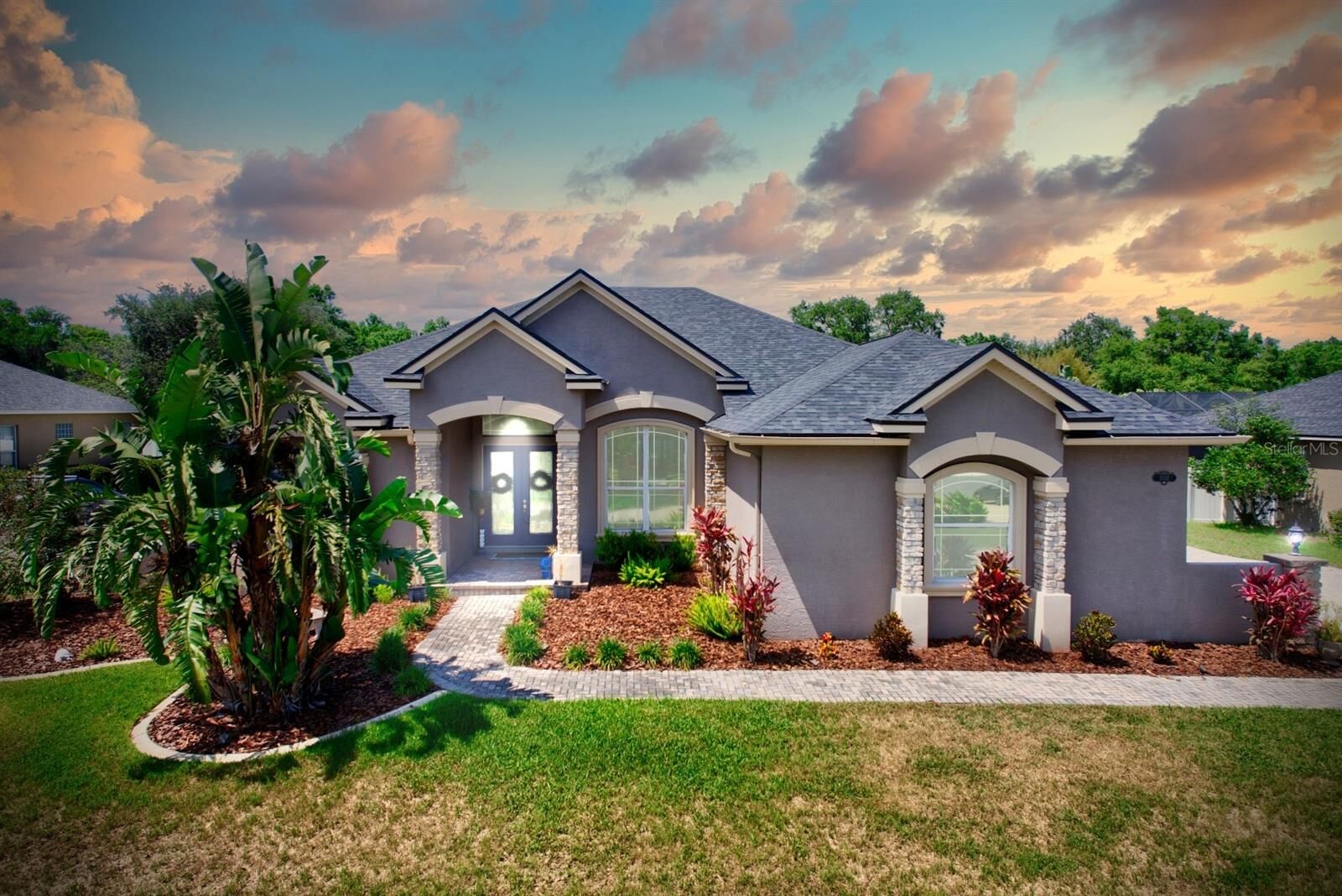 Property Photo:  2032 Indian Sky Circle  FL 33813 