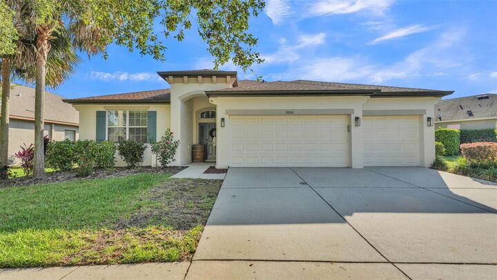 15706 Starling Water Drive  Lithia FL 33547 photo