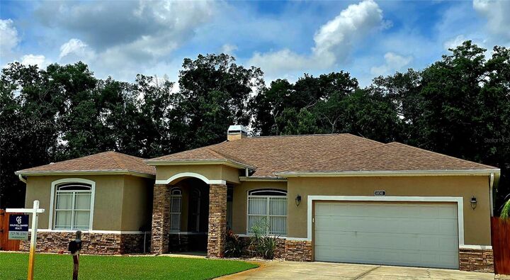 10305 Worthy Lamb Way  New Port Richey FL 34654 photo