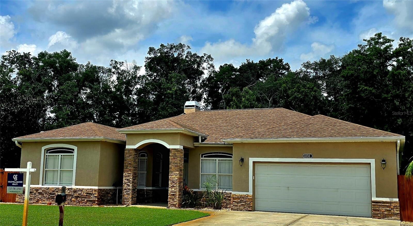 Property Photo:  10305 Worthy Lamb Way  FL 34654 