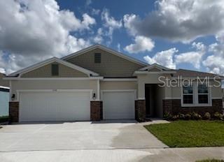 Property Photo: 2092 Ashwood Bluff Drive FL 34761