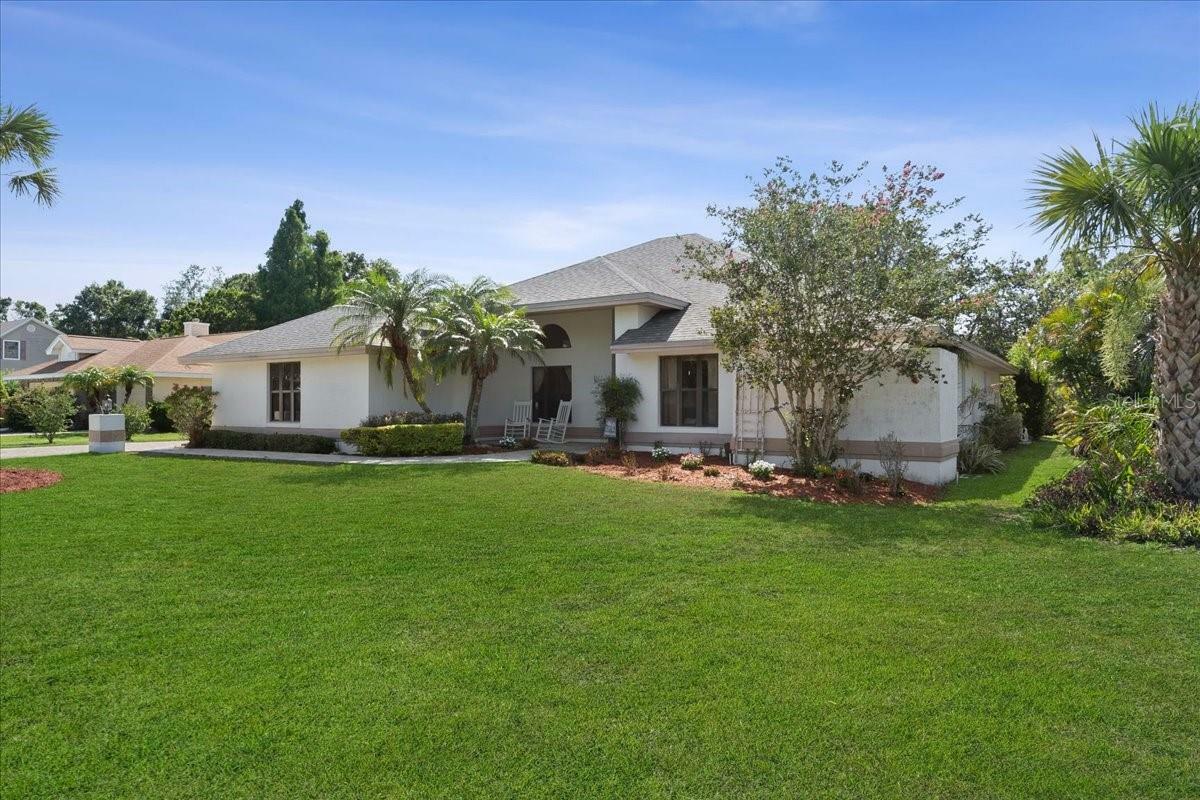 Property Photo: 2987 Plantation Road FL 33884
