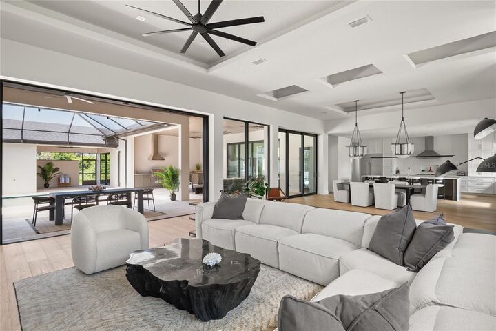 Property Photo:  1624 Turnbull Crossings Drive  FL 32168 