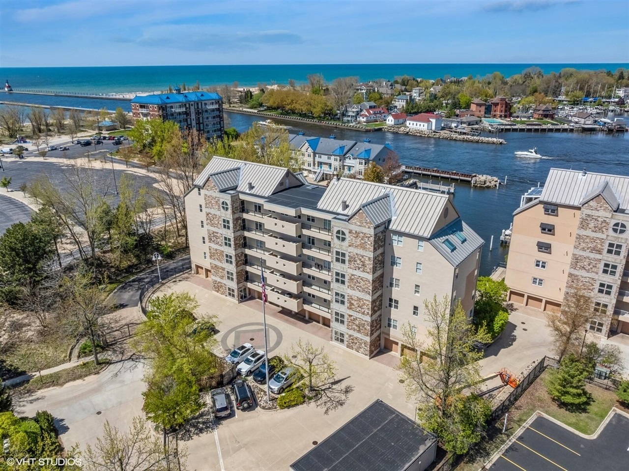 230 Water Street G  Saint Joseph MI 49085 photo