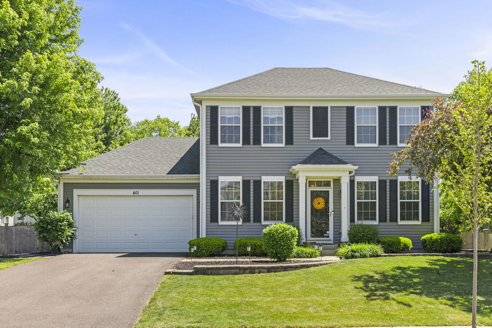 Property Photo: 401 Manchester Road IL 60543