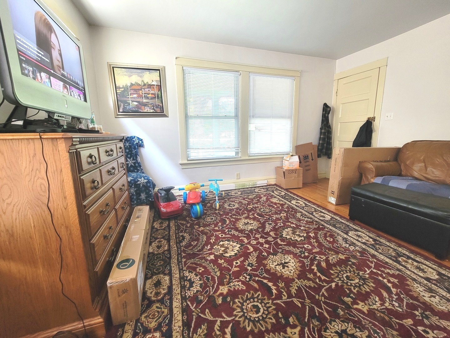 Property Photo: 1018 S Maple Avenue 1 IL 60304