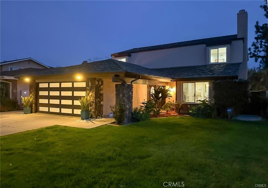 Property Photo: 11202 Candor Street CA 90703