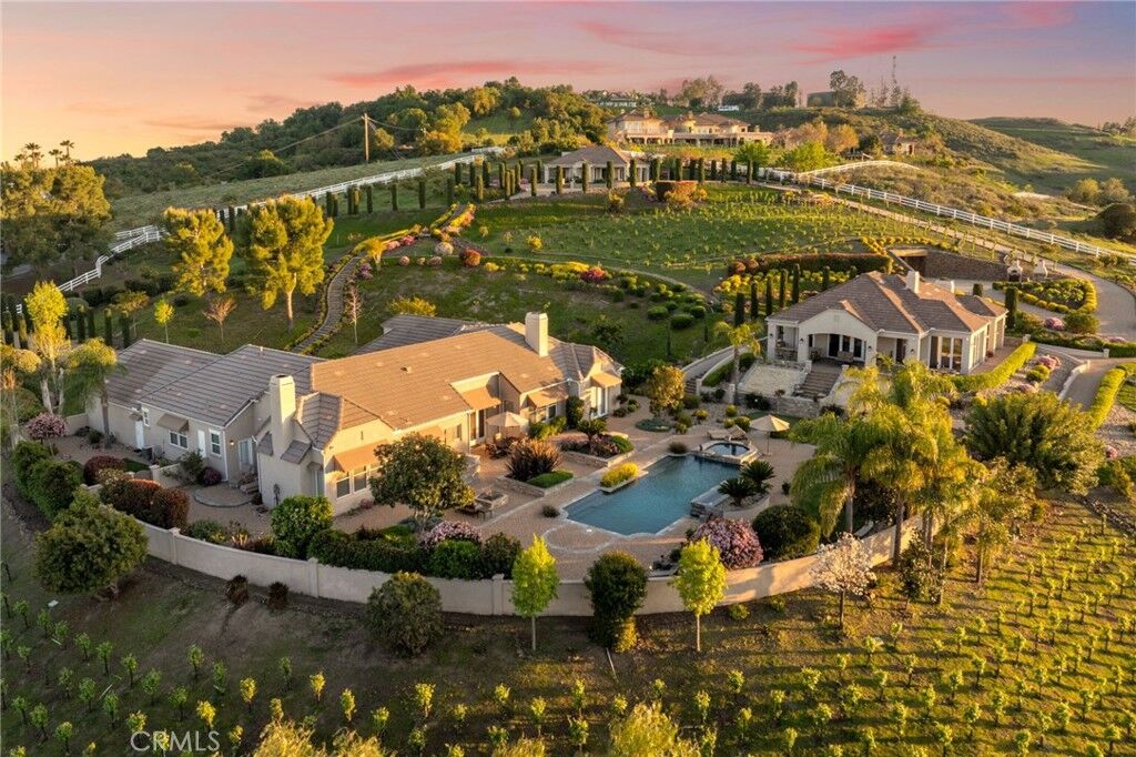 Property Photo:  44195 Sunset Terrace  CA 92590 