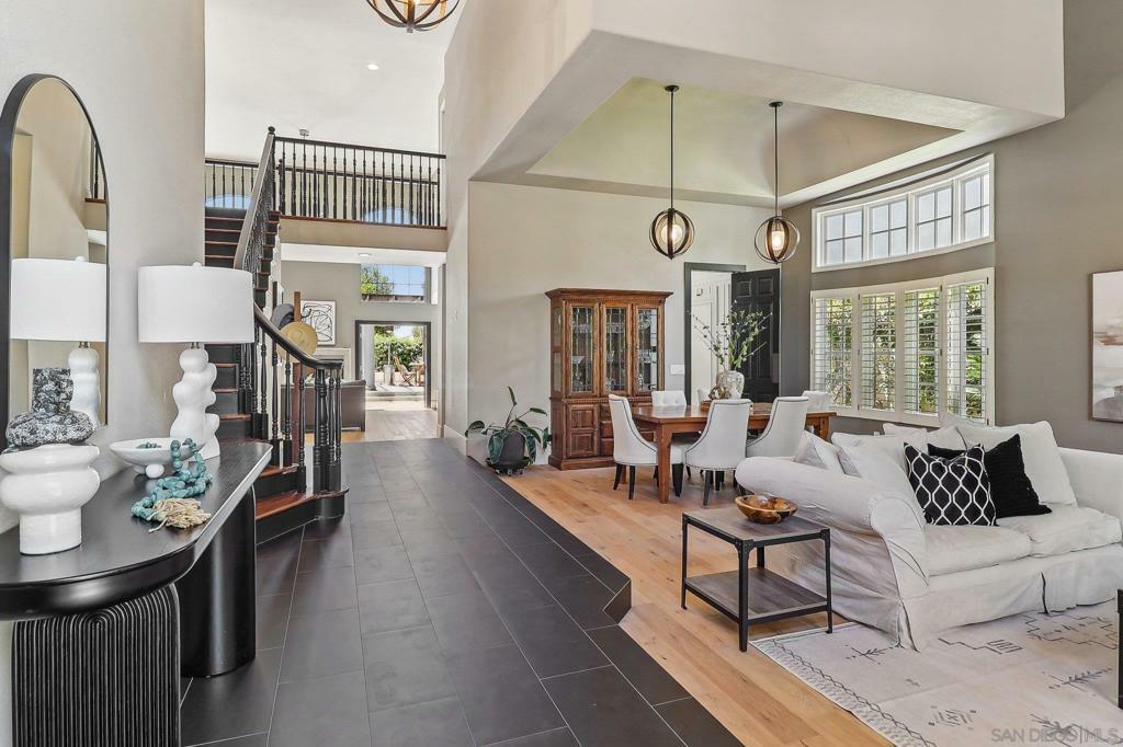Property Photo: 4961 Concannon Ct CA 92130