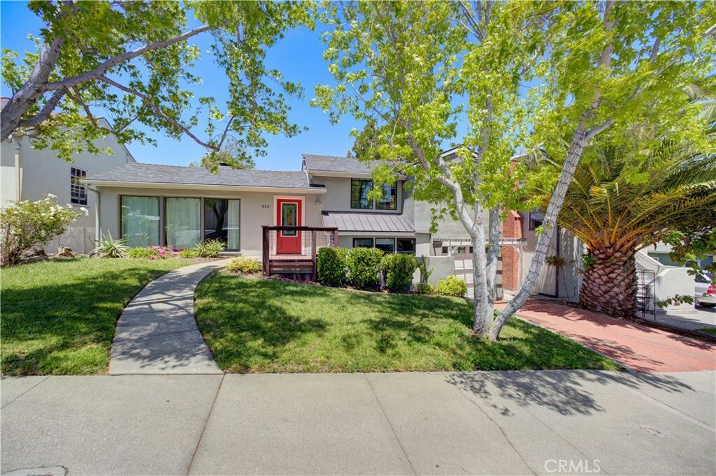 Property Photo:  810 Meinecke Avenue  CA 93405 