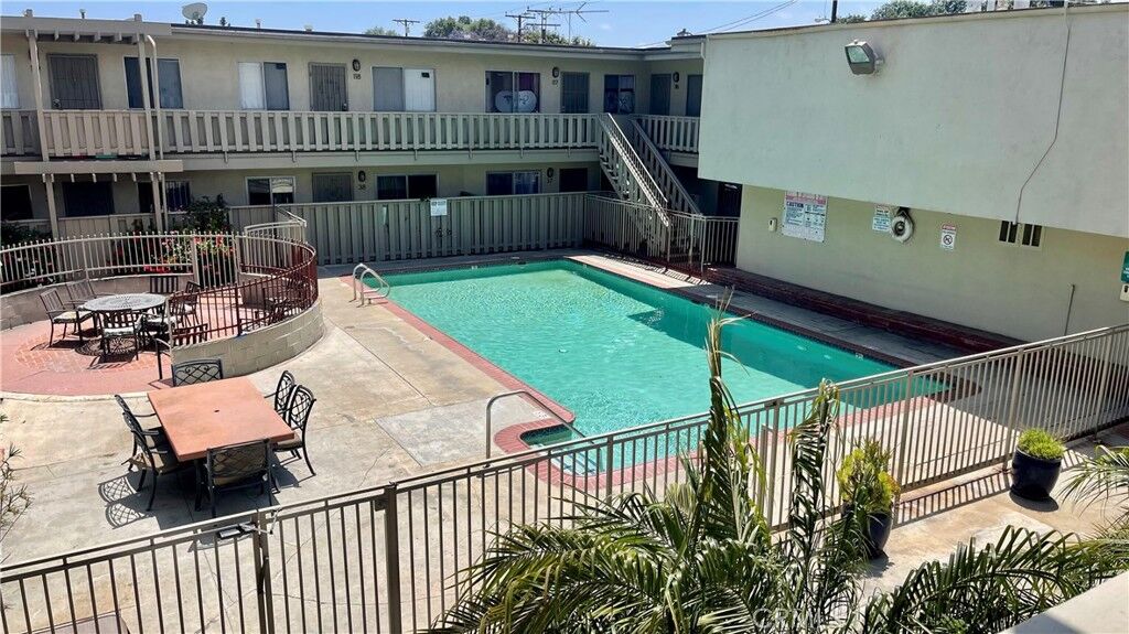 Property Photo: 3325 Santa Fe Avenue 110 CA 90810
