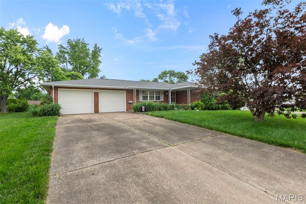 Property Photo:  626 Sue Drive  MO 63755 