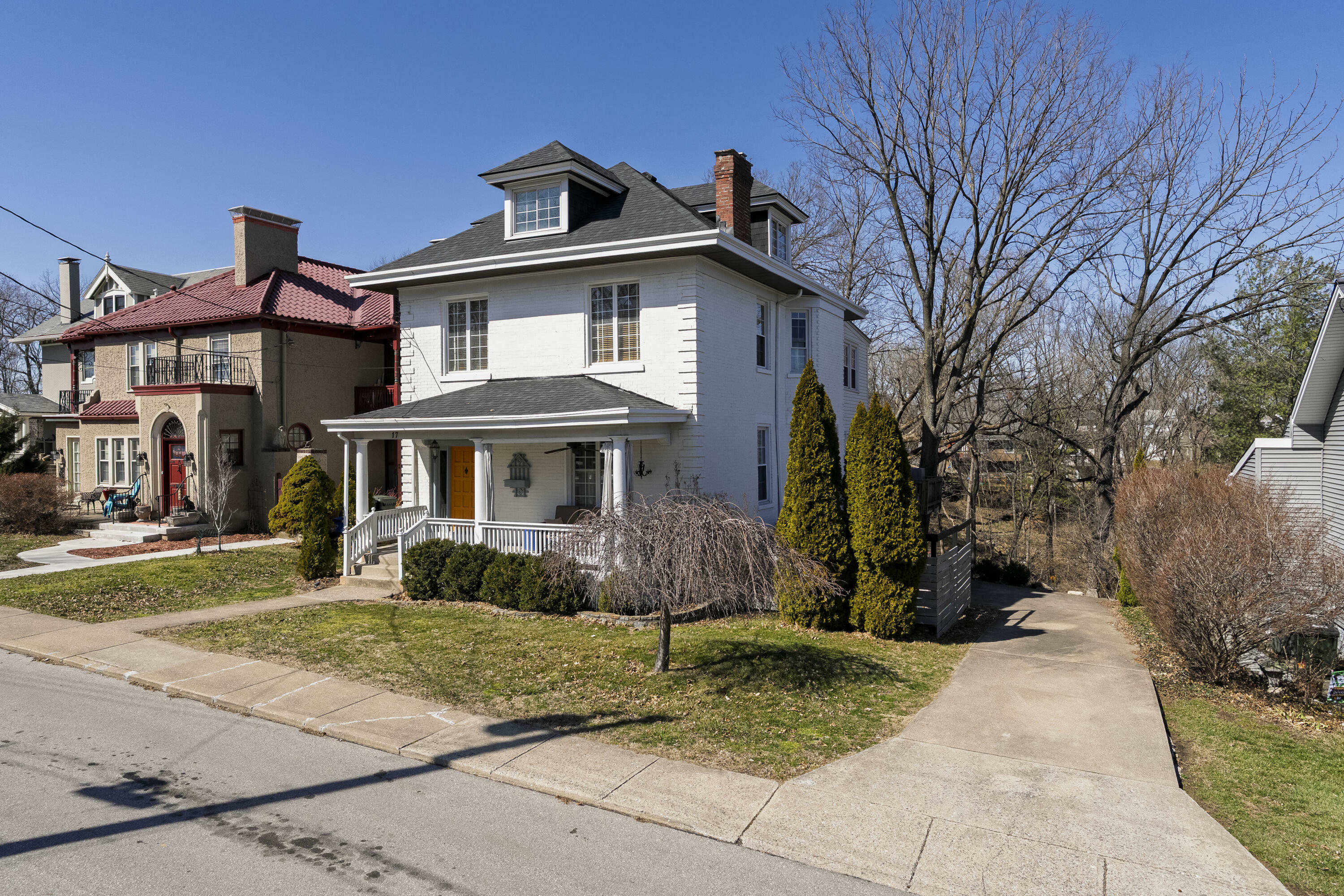 Property Photo:  17 E Southgate Avenue  KY 41075 