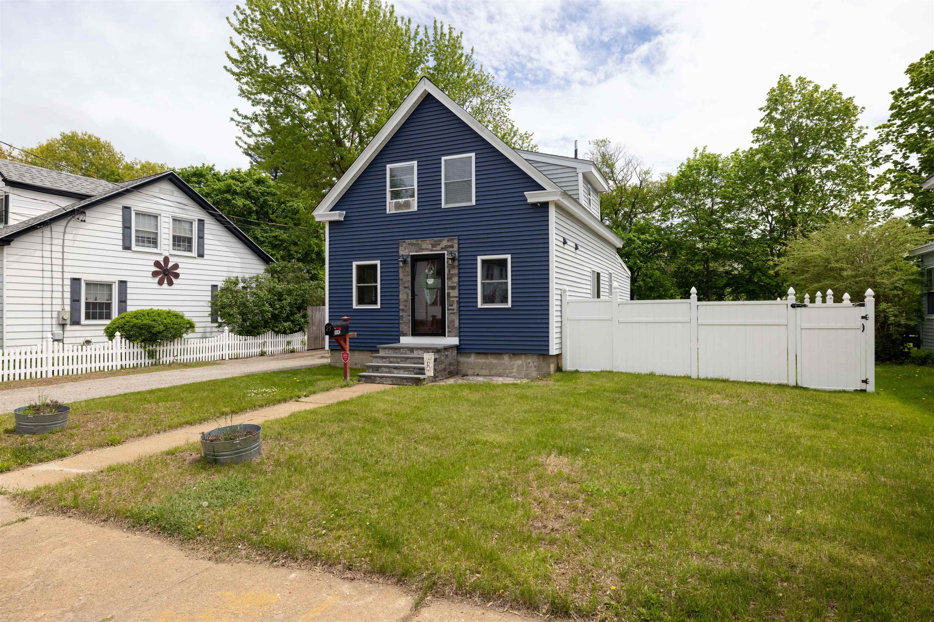 Property Photo: 25 Linden Street NH 03867