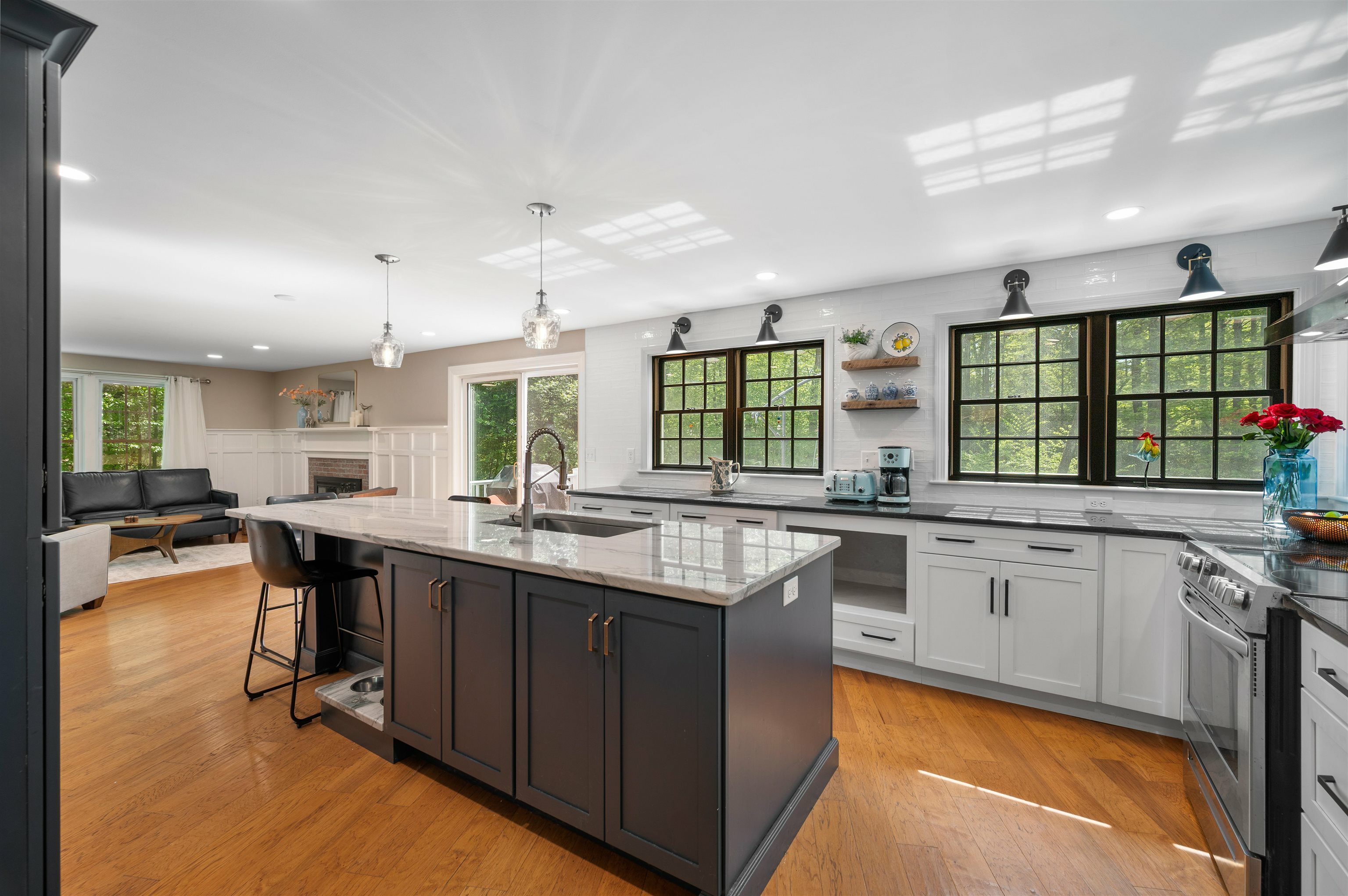 Property Photo:  6 Greystone Road  NH 03827 