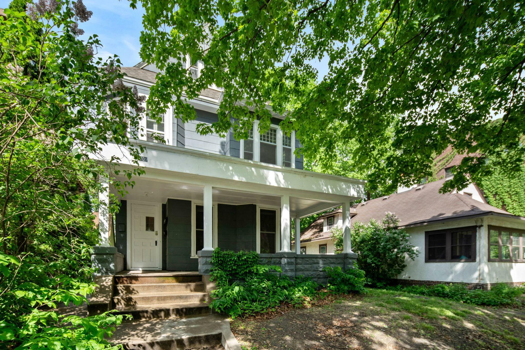Property Photo: 709 7th Street SE MN 55414