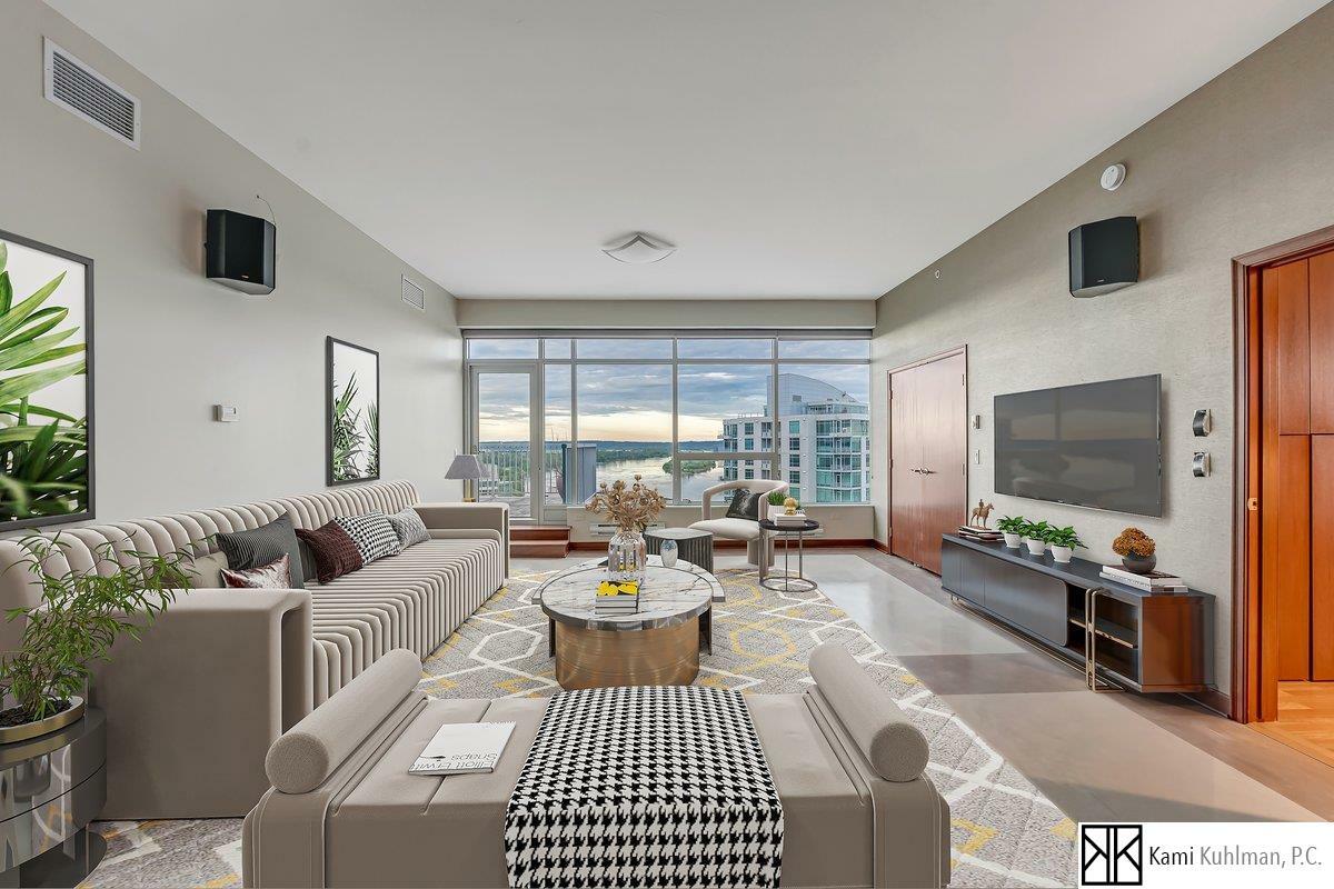 Property Photo: 555 Riverfront Plaza Ph NE 68102