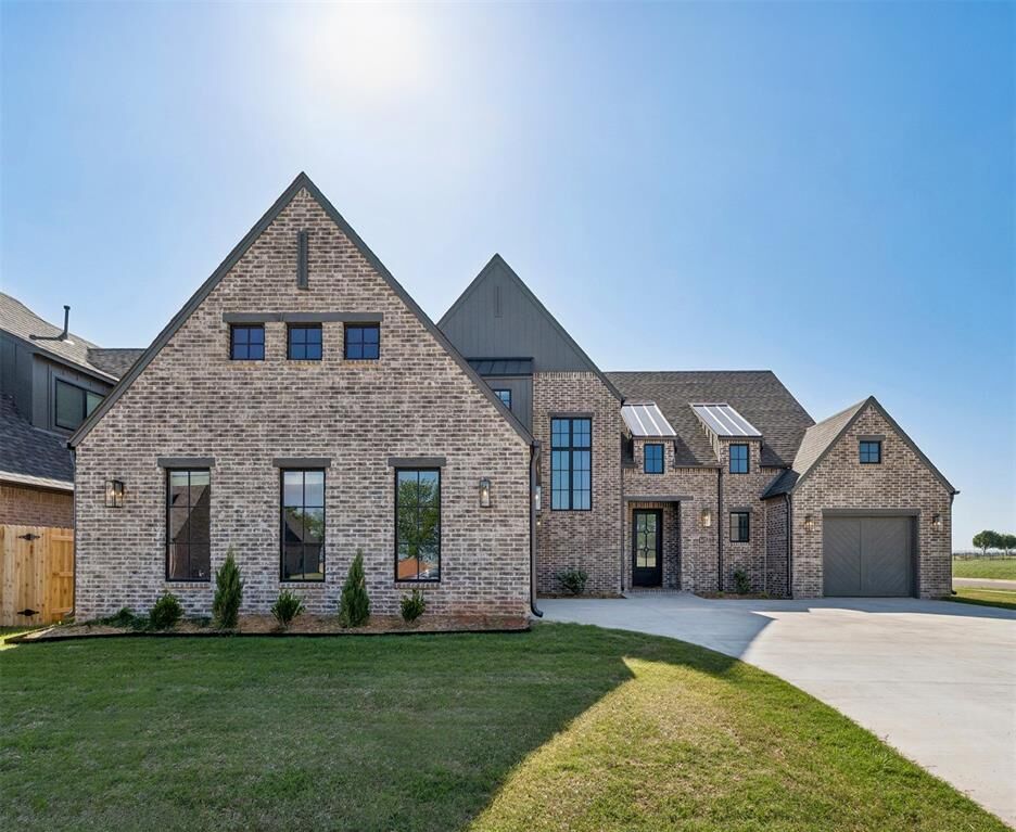 Property Photo:  15717 Starlight Lane  OK 73078 