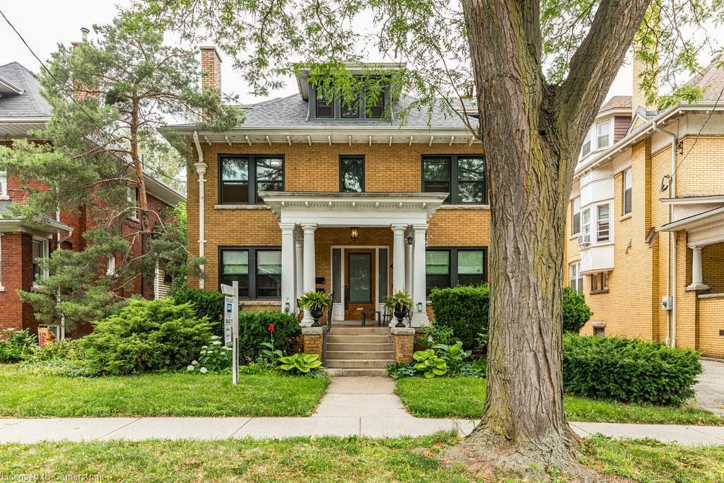 Photo de la propriété: 72 Sherman Avenue S 2 ON L8M 2P7