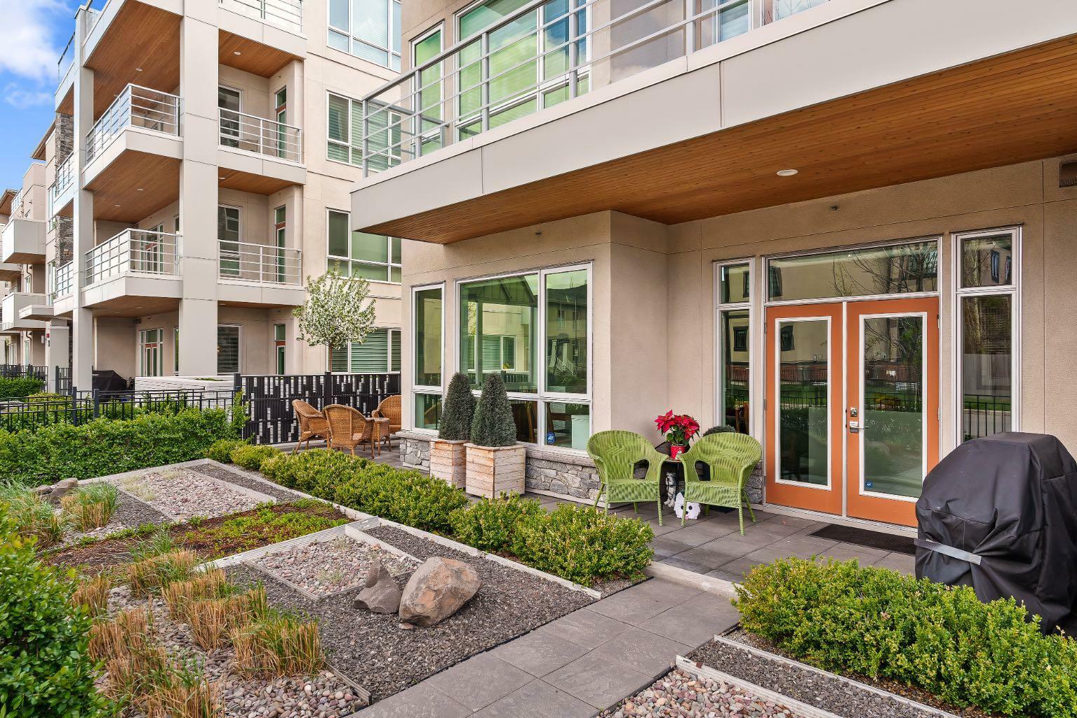11 Burma Star Road SW 105  Calgary AB T3E 7Y9 photo