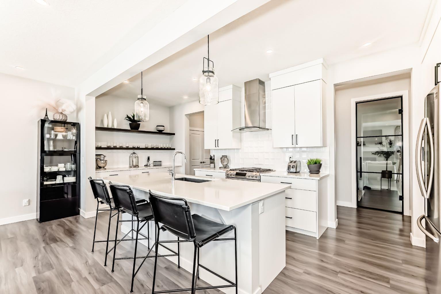 Property Photo: 34 Carringsby Landing NW AB T3P 1L9