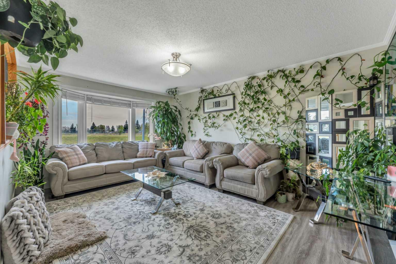 Property Photo: 812 Rundlecairn Way NE AB T1Y 2R7