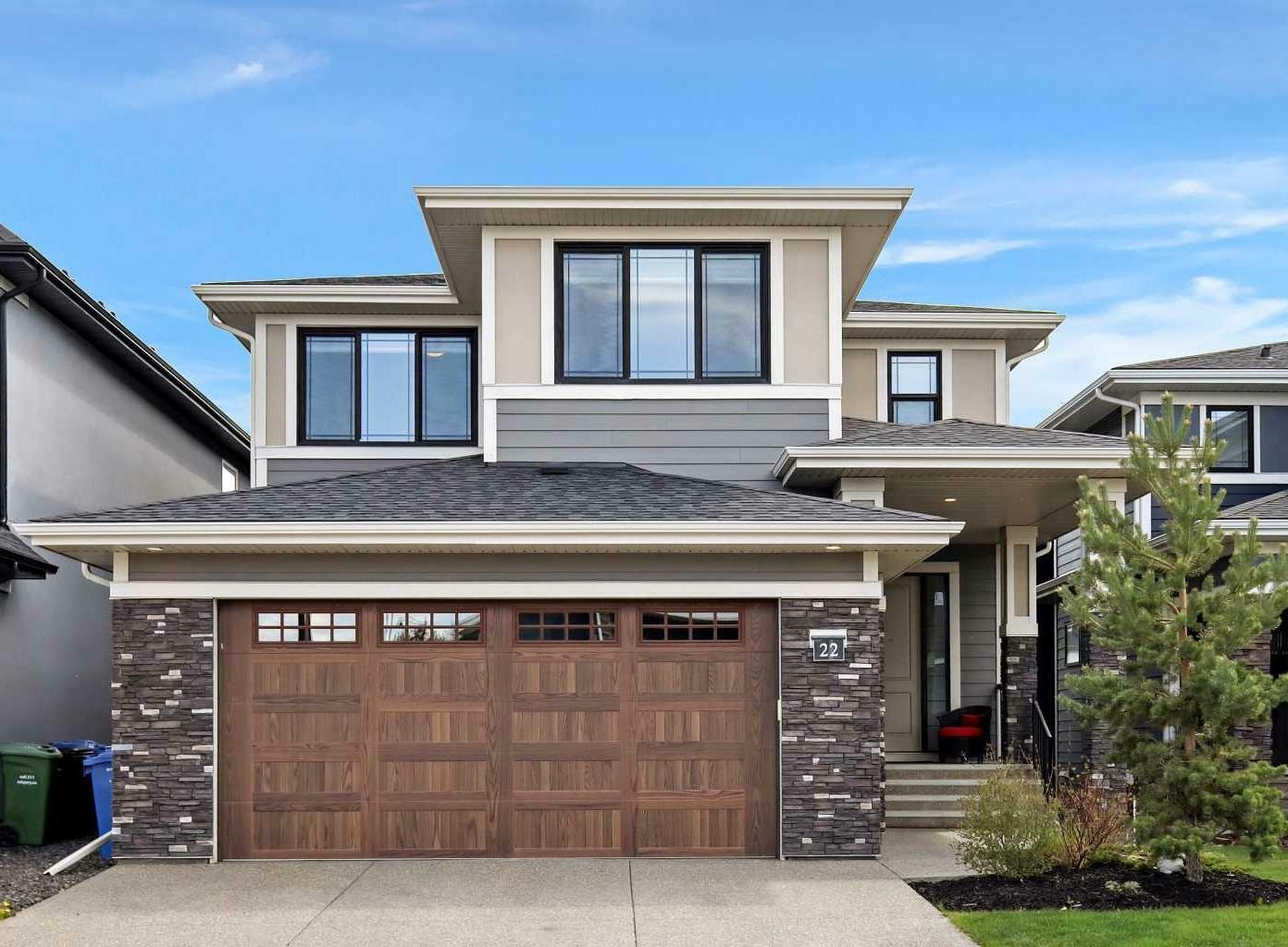 22 West Grove Way SW  Calgary AB T3H 1Y8 photo