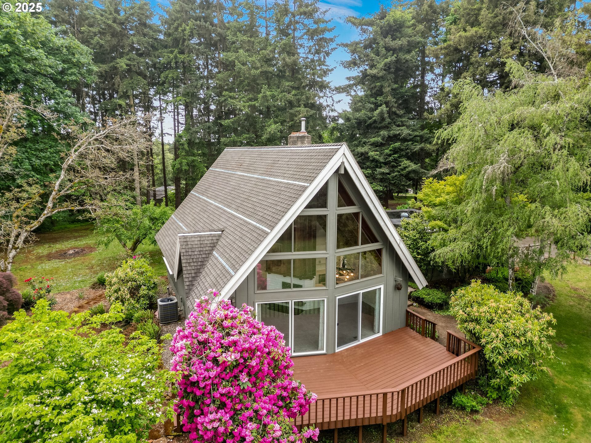 Property Photo: 6182 31st Ave SE OR 97317