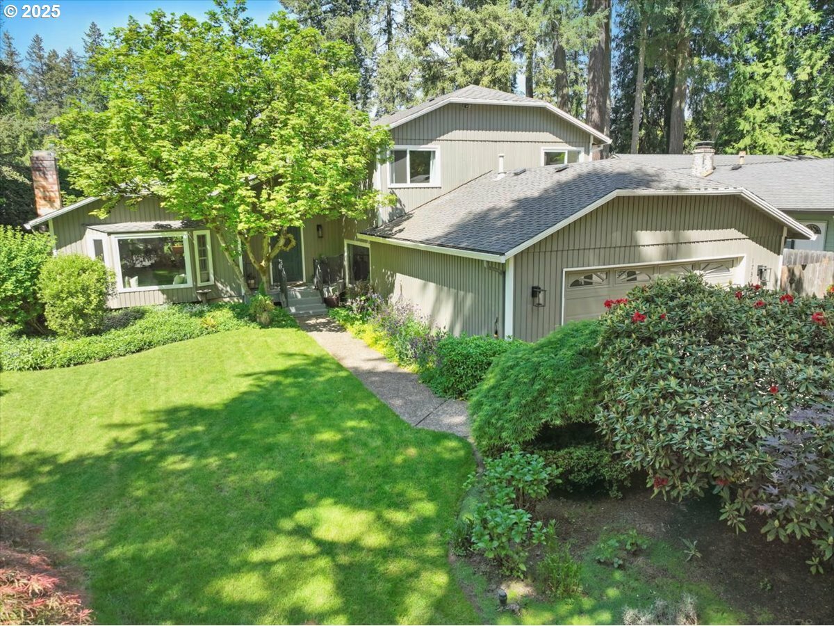 17349 SW Rivendell Dr  Portland OR 97224 photo