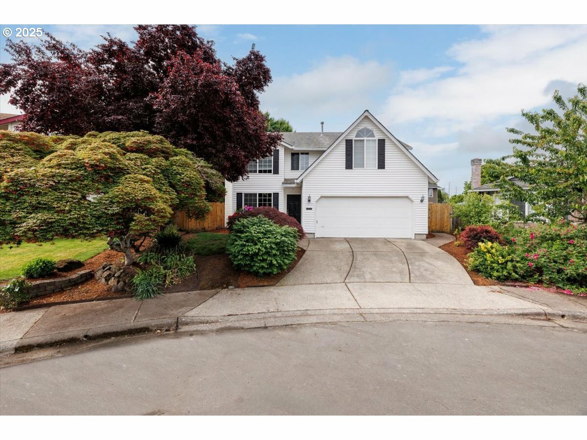 Property Photo: 1317 SW 216th Pl OR 97003