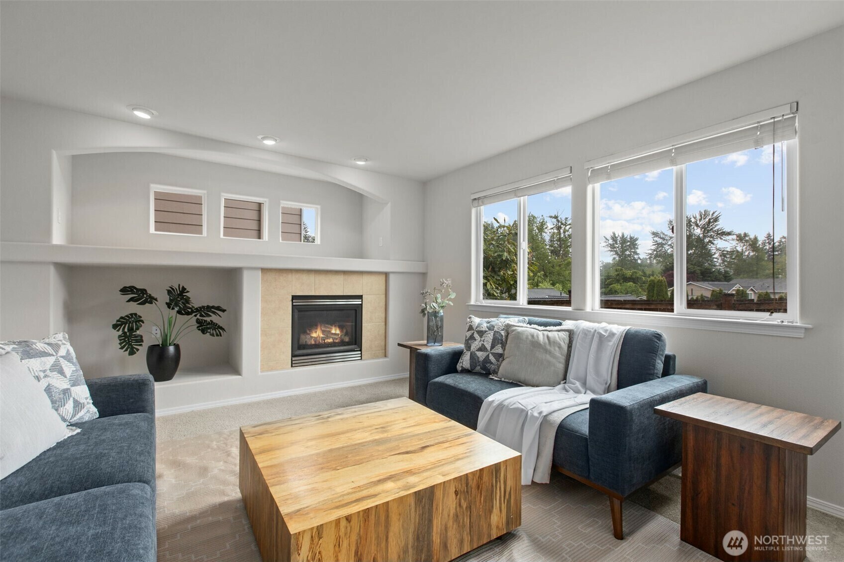 Property Photo: 2502 140th Street SW WA 98087