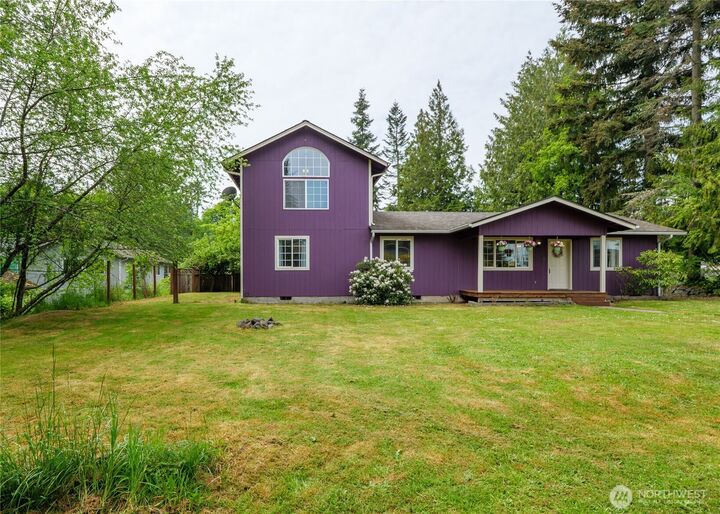 Property Photo: 1138 W 17th WA 98363