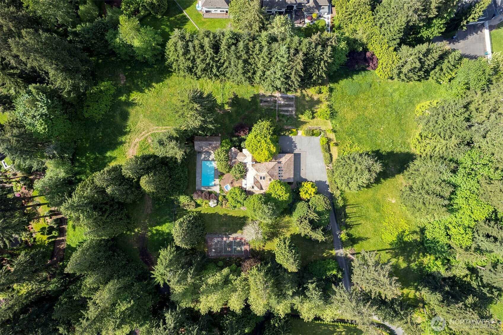 Property Photo: 15310 NE 166th Lane WA 98072