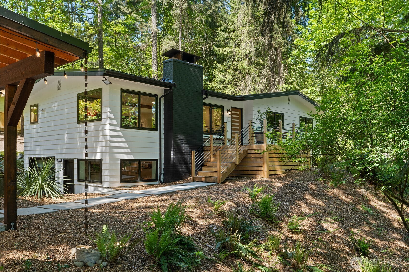 17555  164th Avenue NE  Woodinville WA 98072 photo