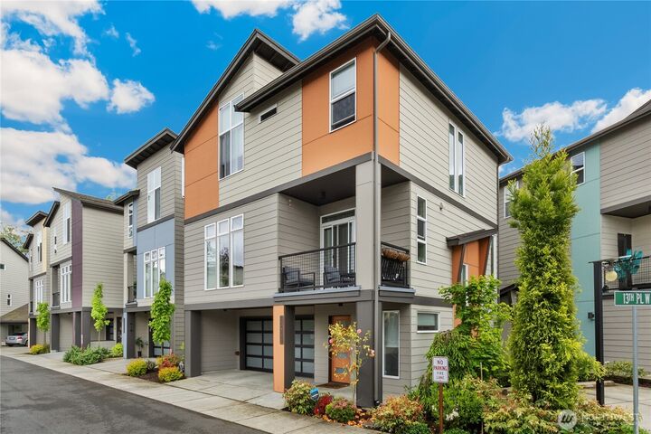 Property Photo:  1230  150th Lane SW  WA 98087 