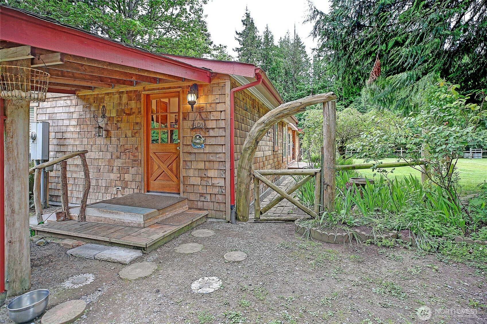 472  Iris Lane  Camano Island WA 98282 photo