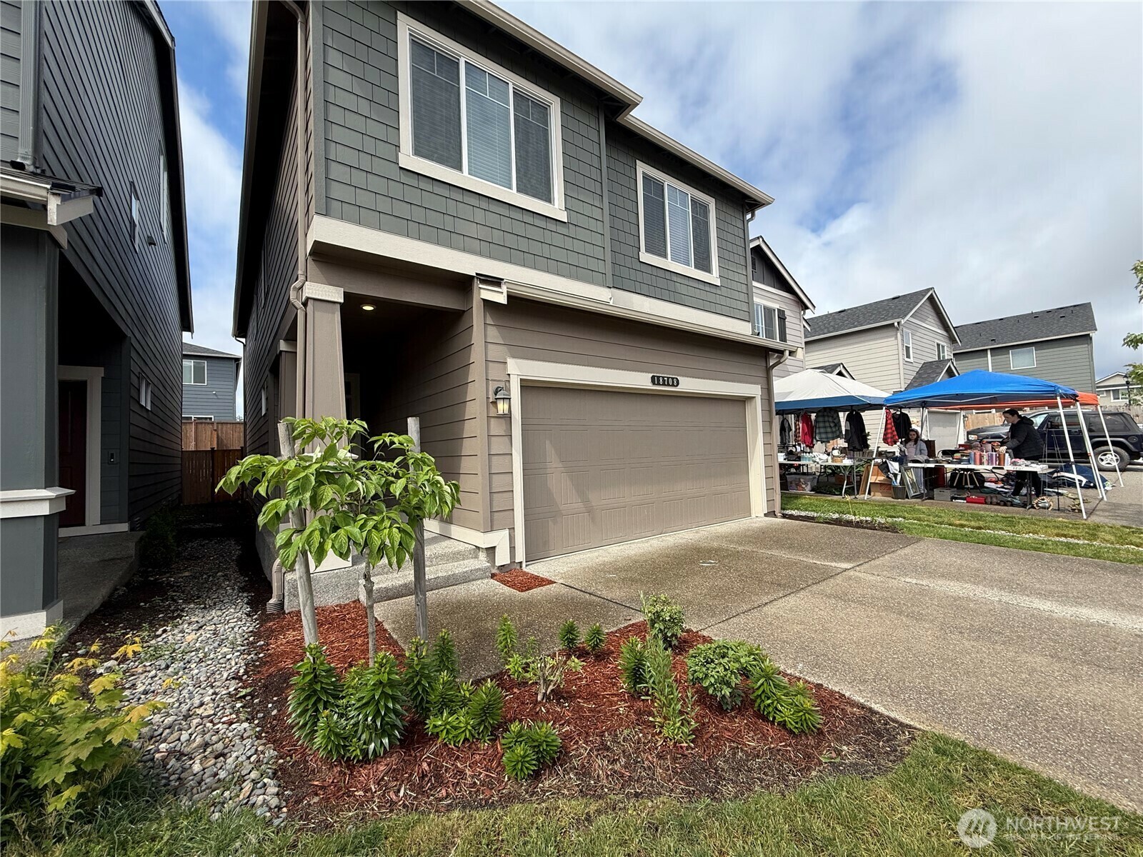 18708  108th Avenue SE  Puyallup WA 98374 photo