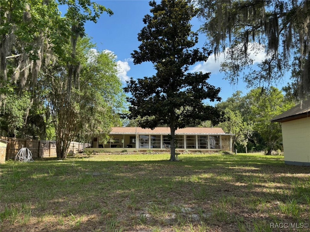 Property Photo: 24892 SW Sailboat Drive FL 34431