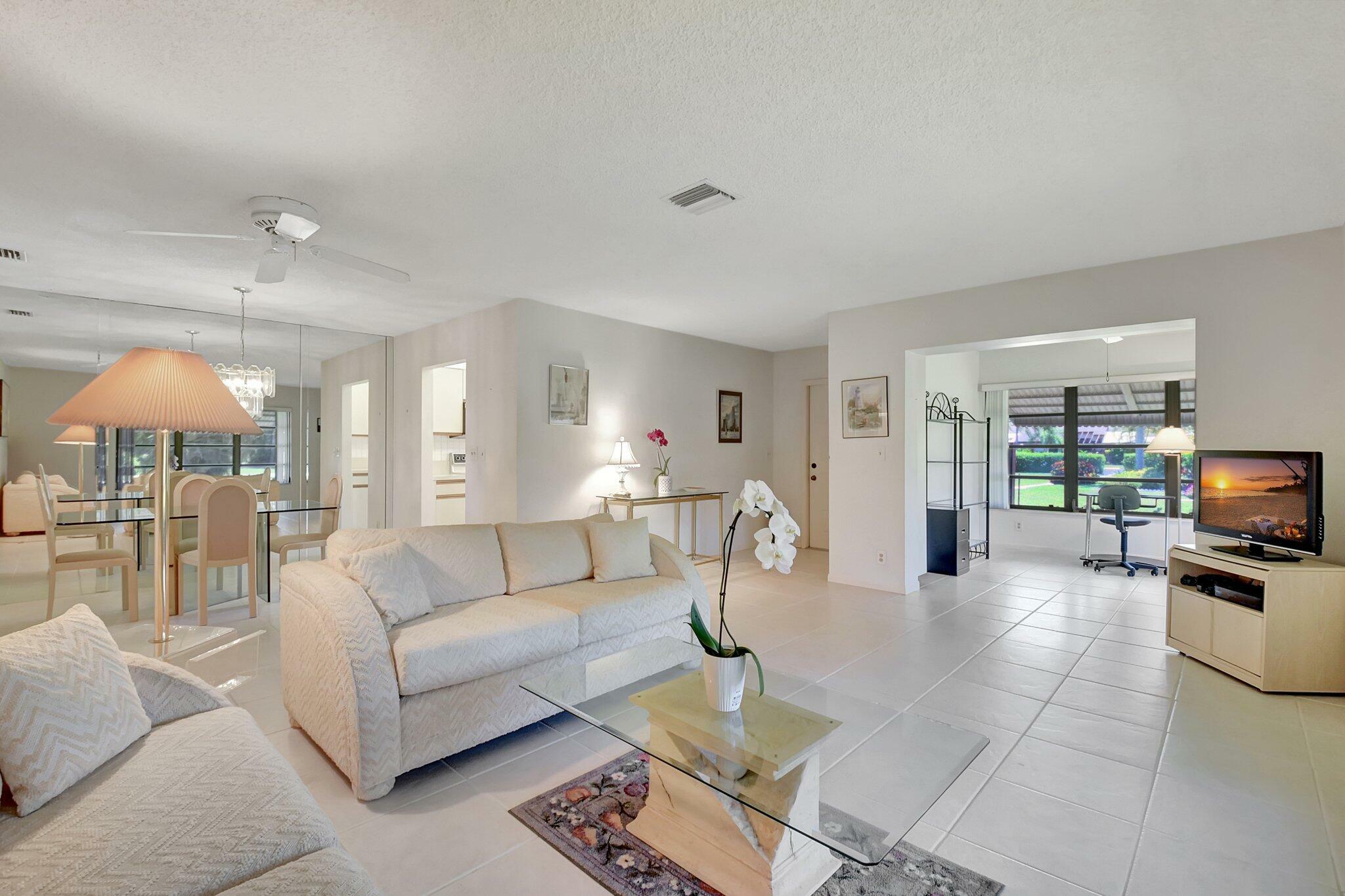 Property Photo: 5091 Nesting Way A FL 33484