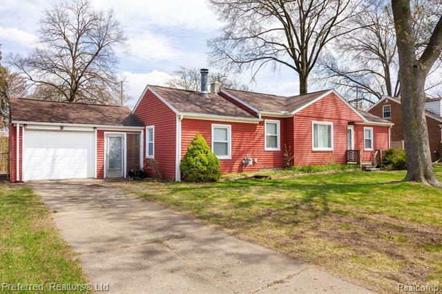 Property Photo: 5875 S Madison Street MI 48180