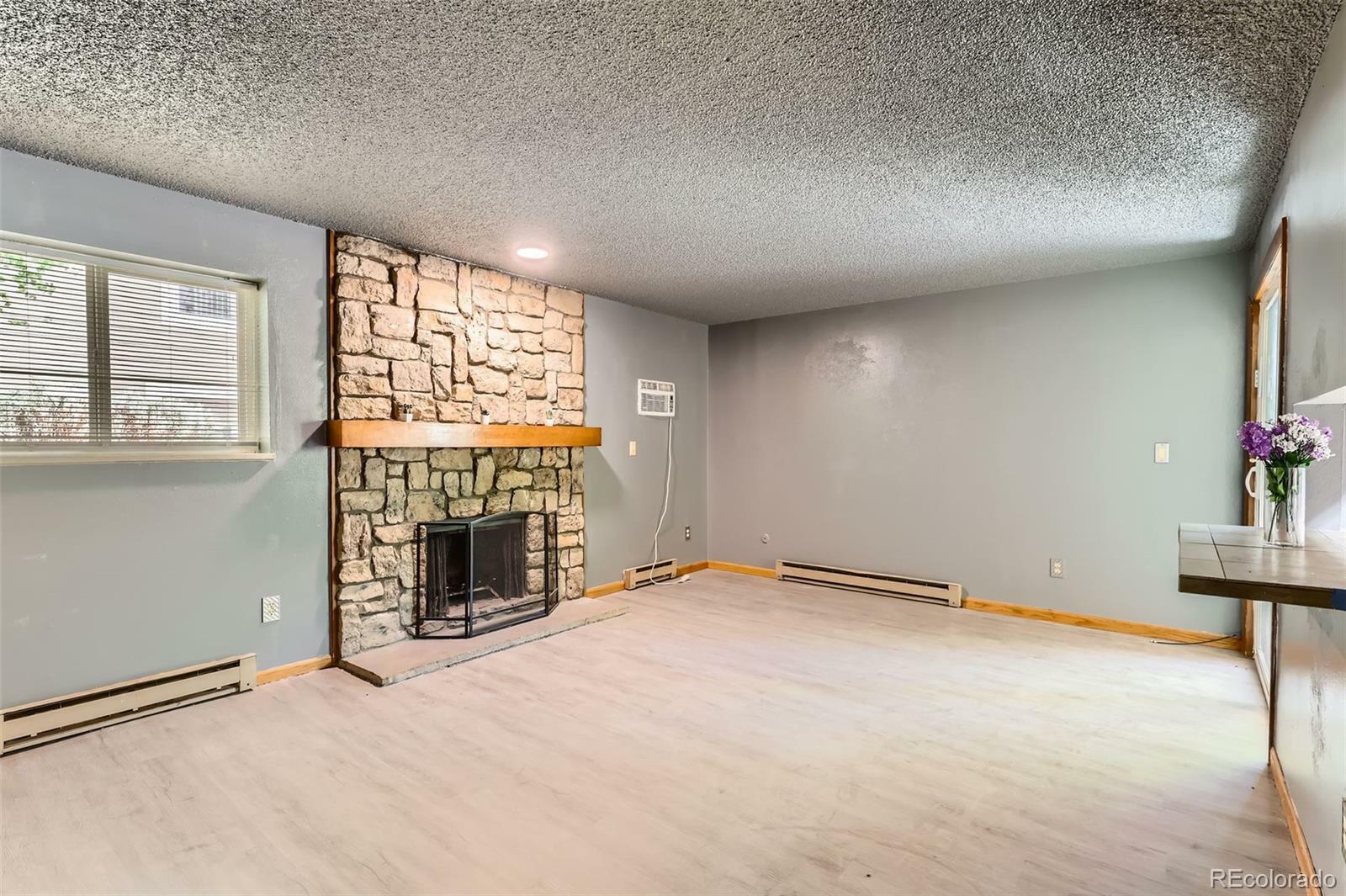 Property Photo: 4070 S Atchison Way 101 CO 80014