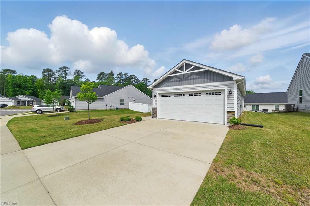 Property Photo: 6729 Nolan Rn VA 23061