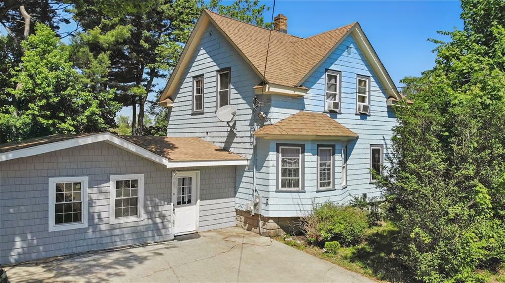 77 Park View Boulevard  Cranston RI 02910 photo