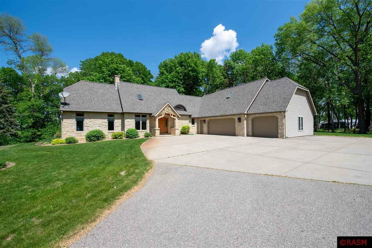 Property Photo: 4214 Fairview Lane MN 56063