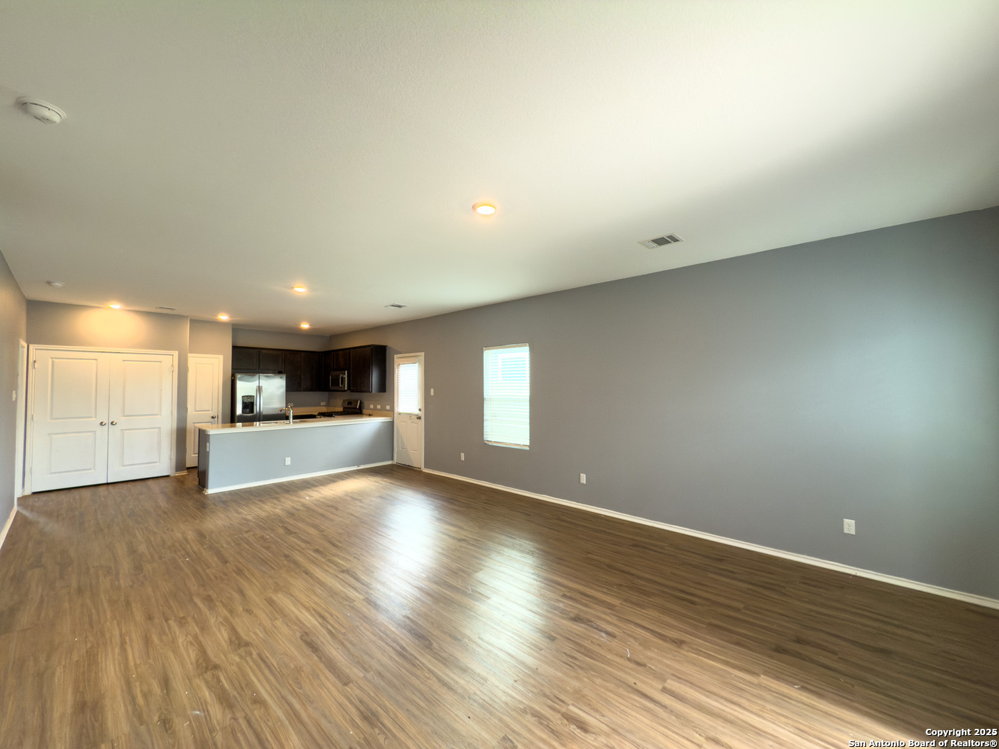 Property Photo: 342 Mica Trl TX 78656